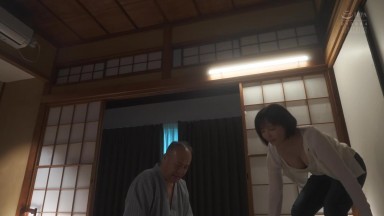 ADN-629 [Forced Delivery] I'm forced to give sex therapy to my disabled father-in-law - Tsubaki Sangu
