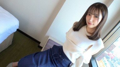 SIRO-4716 Chinese Subtitles: White-Skinned, Slender Law Student Makes Her AV Debut - AV Experience Photography [First Time] [Pale Skin, Slim Figure] Introducing a current law student. A young woman with a fondness for older men, her cute face melts during