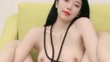 Highly Recommended: Top-Tier Young Woman (Hairless) 