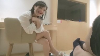 Guy seeking fun connects with a sexy, well-behaved girl tonight. She's fun, talkative, and knows how to please. Excellent in-call service for 1800 yuan. Cherry, Selfie.