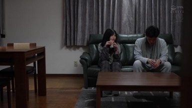 ROE-309 [Personal Acquisition] Incestuous Days with Megu Suzukawa (Mother) in the Empty Family Home