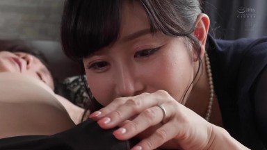 JUQ-978 [Forced Pickup] Having a secret affair with my son's friend for 5 years, exploring forbidden pleasures with Yuuka Oshima
