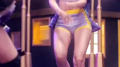 4 Minute Sexy Moves To Turn You On