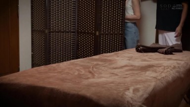 START-229 [Self-Pickup] Yuna Ogura is the only one who couldn't handle it in this video of a quack osteopath and his 1000+ victims.