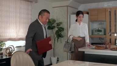 DASS-541 [Consensual Encounter] When a guilty housewife working in adult entertainment begins an affair with a middle-aged man - Mari Tachibana