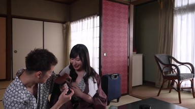 JUR-141 [Forced Entry] He's only given a towel and sent into a male bathhouse full of perverts: Kana Kusakabe
