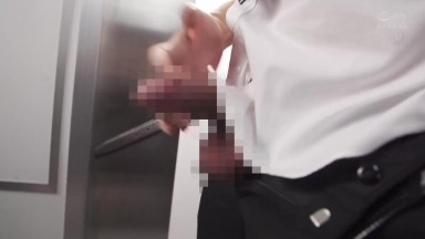 JUR-171 [Forced Ejaculation] "No, not yet..." Asahi Hojo is whispered into submission on a crowded commuter train, forced to orgasm.