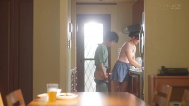 START-220 [Curbside Pickup] Me, a virgin, and the married woman in charge of my kissing practice. Continuous cumshot after losing control. Suzu Honjo