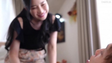 DLDSS-310 [Uncensored] Ono Yuko: A frustrated, busty housewife seduces the virgin next door, riding him multiple times until he cums.