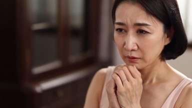 ROE-335 [Local Pickup Requisition] Reiko Seo's mother ejaculates at every opportunity