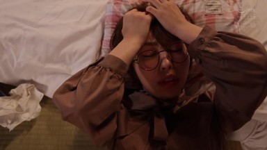 HMN-665: Riho Shishido, a literature student, succumbs to lust and passion with a brothel manager.