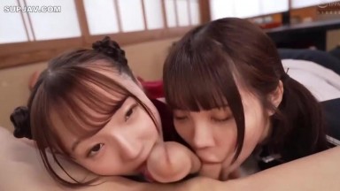 HUNTC (@ @) JAV Uncensored Version 278 Never seen a big dick. I transferred to an all-girls school, so all school trips are with girls only! During bath time...